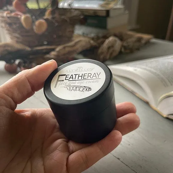 FEATHERAY FACE & EYE CREAM